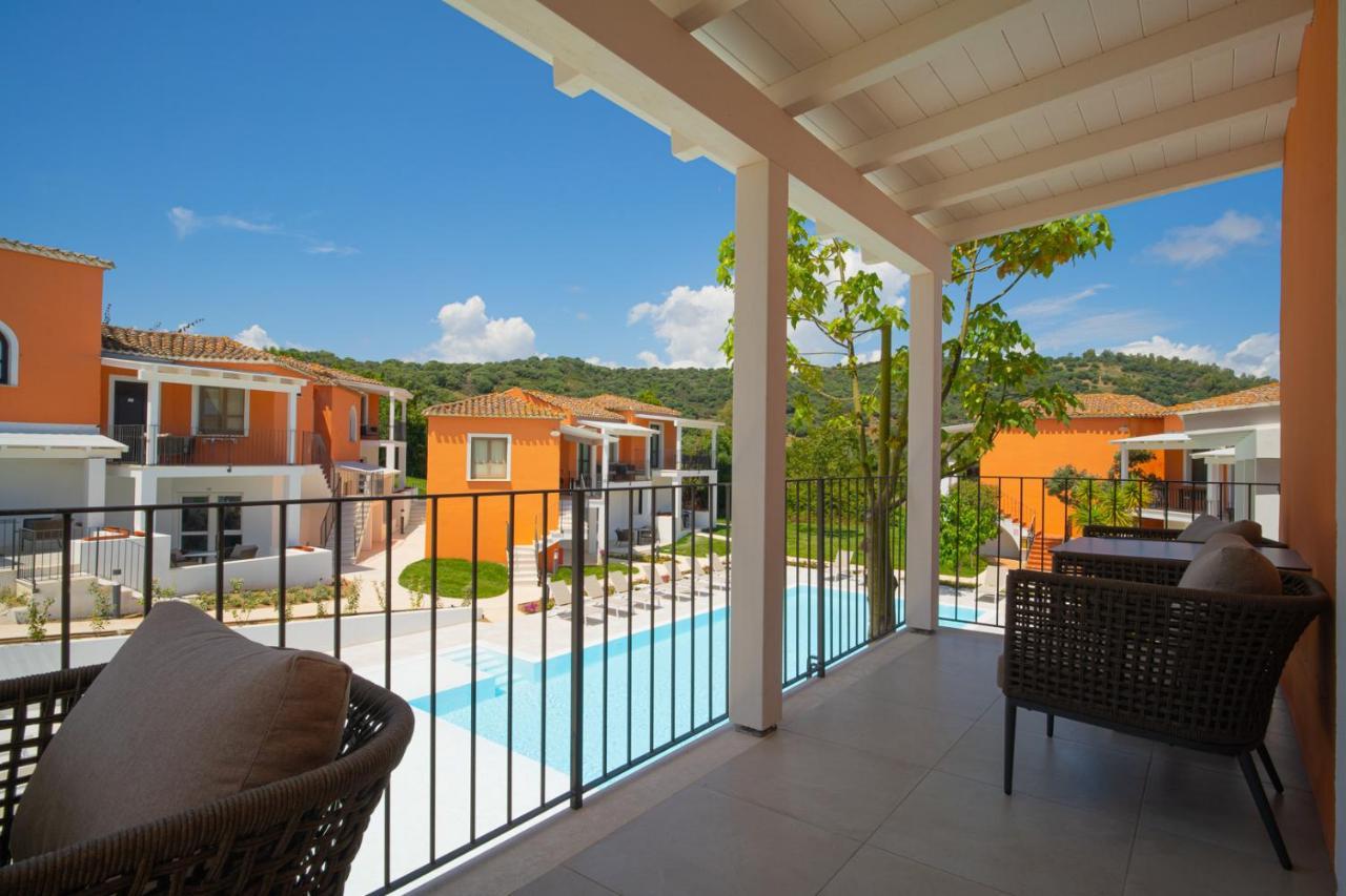 בארי סארדו Felix Hotels - Galanias Hotel & Retreat מראה חיצוני תמונה