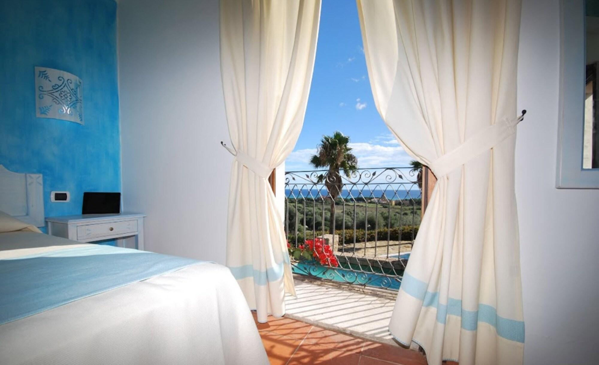 בארי סארדו Felix Hotels - Galanias Hotel & Retreat מראה חיצוני תמונה