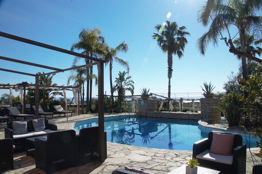 בארי סארדו Felix Hotels - Galanias Hotel & Retreat מראה חיצוני תמונה