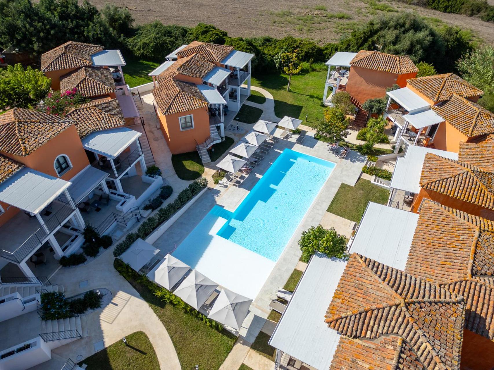 בארי סארדו Felix Hotels - Galanias Hotel & Retreat מראה חיצוני תמונה